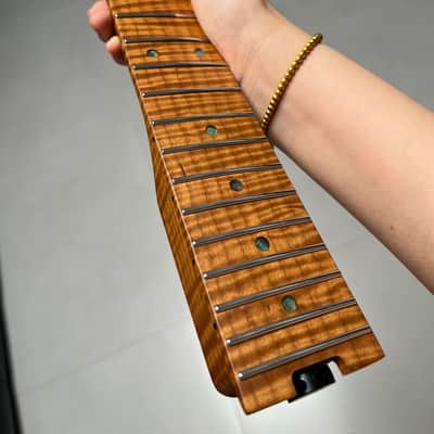 AAAAA Suhr Bone nut Roasted flame Maple Electric Guitar Neck Round stainless steel 22 frets satin Wheel truss rods 12inch image 8