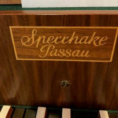 Sperrhake Passau harpsichord 1962 Sperrhake Passau 1962 - semigloss image 3