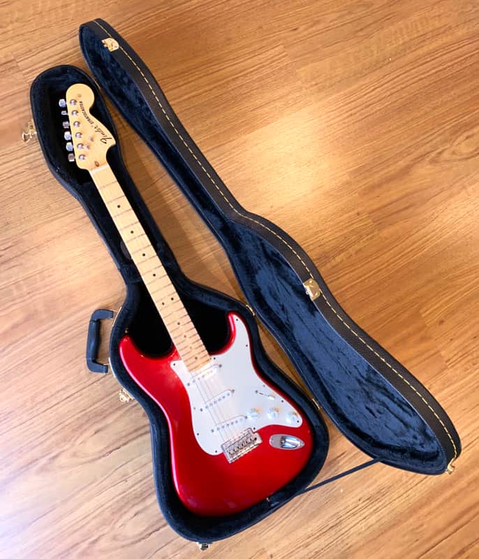 Guitar Hardcase For Stratocaster Style Electric Slim Compact Fitted Shaped & Rugged!  Excellent condition! image 1