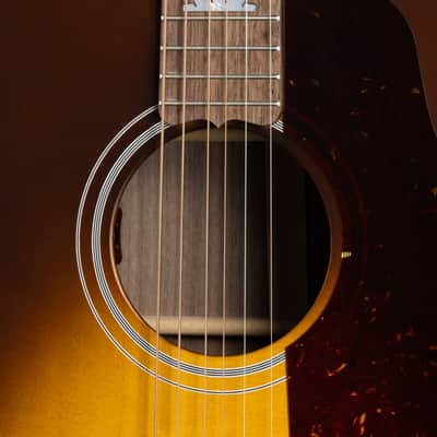 Gibson SJ-200 Studio Walnut Satin Walnut Burst - Acoustic Guitar image 5