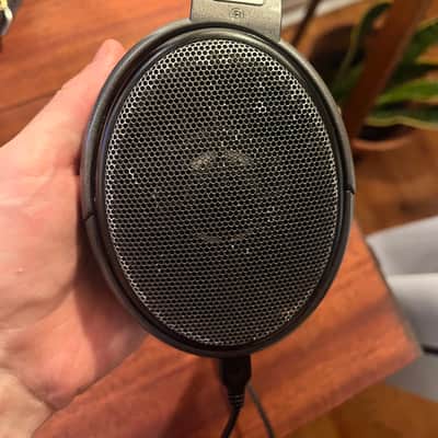 Sennheiser HD 650 with recently replaced pads image 2