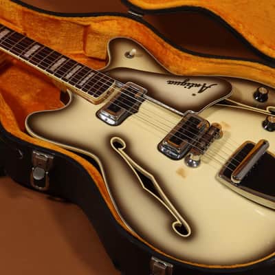 1968 Fender Coronado II - Antiqua - All Original image 6