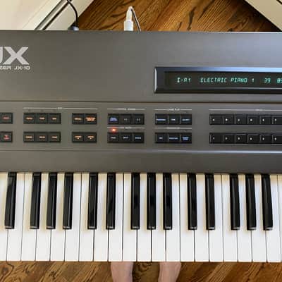 Roland Super JX-10 76-Key Polyphonic Synthesizer & Retroaktiv PG-800 programmer & Vecoven 3.23 & memory expansion & all tact switches replaced image 7