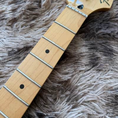 2017 Fender Standard Stratocaster 21-Fret Maple Neck with Tuners image 4