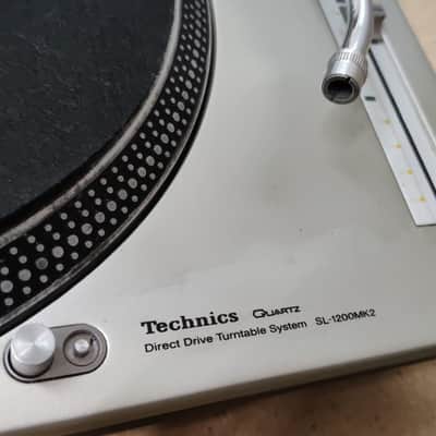 Pair of Technics SL-1200MK2 Turntables – Silver | Legendary Direct Drive DJ Turntables image 7