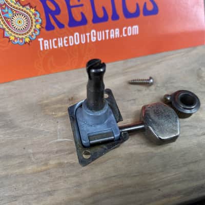 Real Life Relics Fender® Aged Chrome 70's F Tuner SINGLE  0990822100) [AE10] image 3
