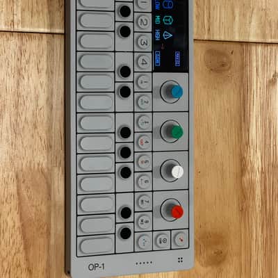 Teenage Engineering OP-1 Portable Synthesizer Workstation 2011 - Present - White image 2