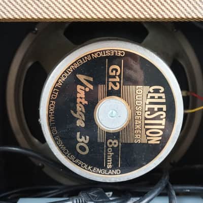 Carvin Vintage 16 Tweed Tube Guitar Combo image 8