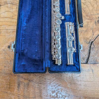 Gemeinhardt 2SP Straght-Headjoint Flute with Offset G 2010s - Silver-Plated image 1