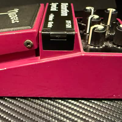 Nobels DT-SN Distortion Special+Noise Gate 1990s - Red image 7