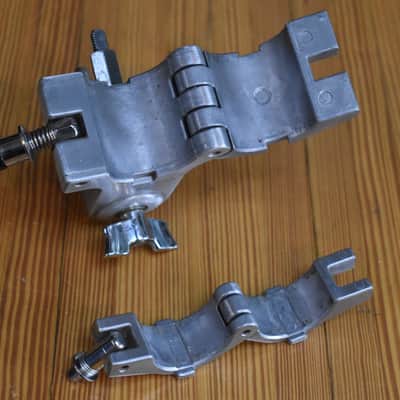 Used DW DWSMRKC15A 1.5 Rack Clamp w/ DW 1.5 Hinged Memory Lock image 8