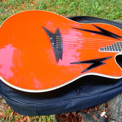 Alien Guitar Invasion ! image 1