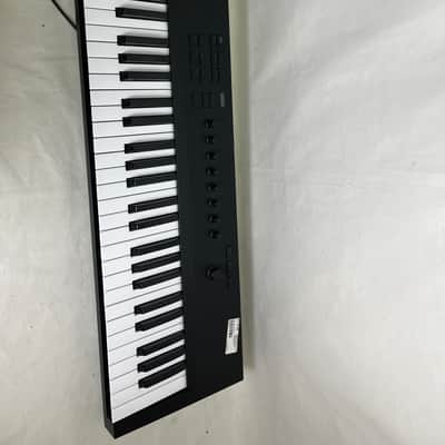 Native Instruments Komplete Kontrol A49 2018 - Present - Black image 1