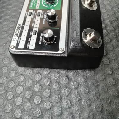 Boss RE-202 Space Echo 2022 - Present - Black / Green Open Box image 4