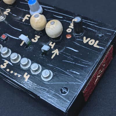 Radiomay Throat - Drone/Noise Synthesizer image 12