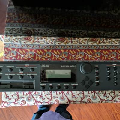 Vintage E-MU Systems ESI-32