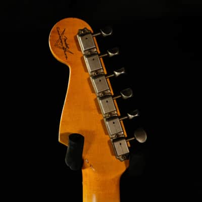 2023 Fender Custom Shop 1960 Stratocaster Heavy Relic - Aged Sonic Blue Over 3-Color Sunburst image 7