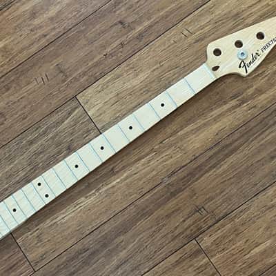 1973 - 1976 Fender Precision Bass Maple Neck - clean condition image 4