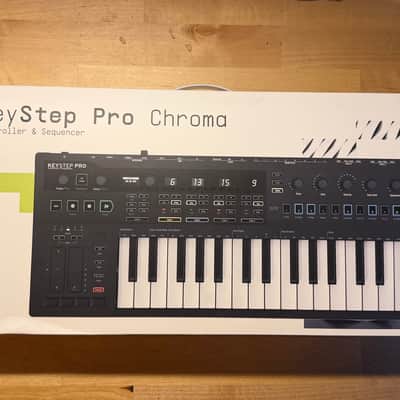Arturia Keystep Pro Chroma 37-Key MIDI Controller 2024 - Present - Black image 5