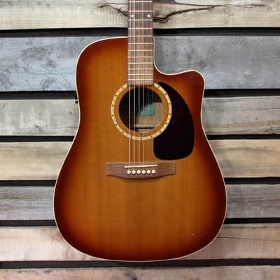 Used Simon and Patrick S&P 6 CW-SHG Dreadnought Acoustic/Electric with TRIC Case image 1