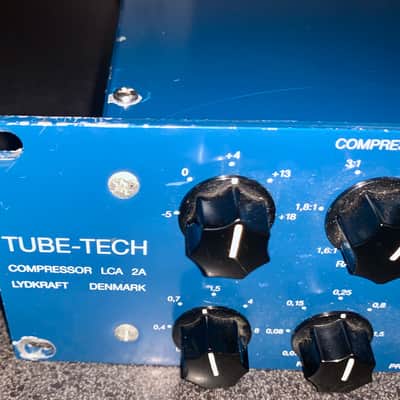Tube-Tech LCA 2A Dual Channel Tube VCA Compressor / Limiter 2010s - Blue image 2