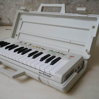 Yamaha • PS-1 Portasound Keyboard (1980) w/Carrying case image 1