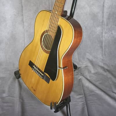 Herwiga Concert Guitar (1970s) – Good Condition, Very Playable, Original Pickguard image 4