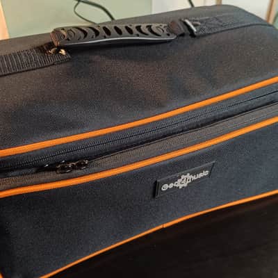 Behringer X Air XR18 - Bundle image 8