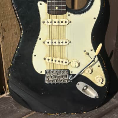 2025 used Danocaster Double Cut - Black image 2