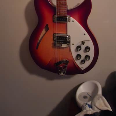 Rickenbacker 330 1998 Fireglo 6 string image 2