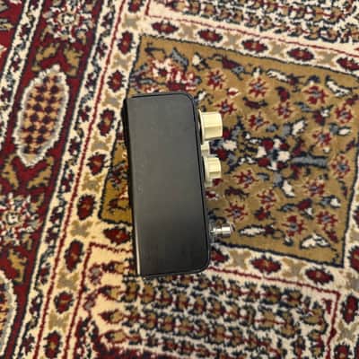 Strymon Flint Reverb and Tremolo V1 - Black with White Knobs image 5