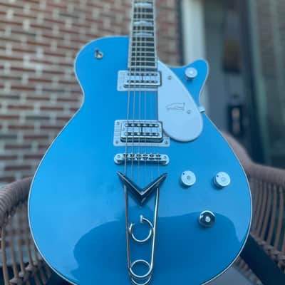 Gretsch Custom Shop Masterbuilt G6134CST Baritone Penguin NOS Lake Placid Blue With Case image 15