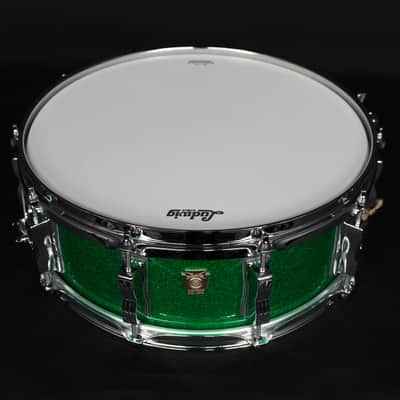 Ludwig 14" x 5" Classic Maple Snare Drum, Green Sparkle image 2