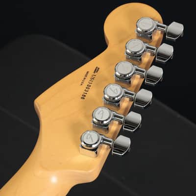 Fender USA American Deluxe Stratocaster Ash with N3 MF, Aged Cherry Sunburst Fender [US13003186] (05/18) image 12