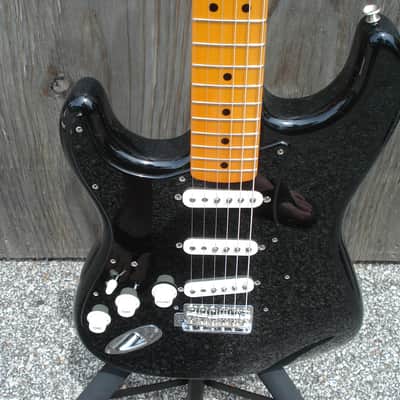 Fender David Gilmour Custom Shop Stratocaster  2016 Left Handed mint unplayed w/ohsc and case candy image 6