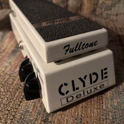 Fulltone Clyde Deluxe Wah - White image 1