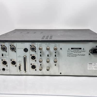 Fostex D-25 Professional DAT Master Recorder image 5