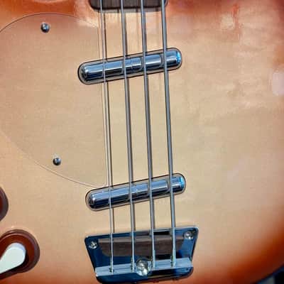 Danelectro Long Horn 58 Bass LEFTY ZURDO ( Super Limited) W/ Foam Case Copper Burst image 12