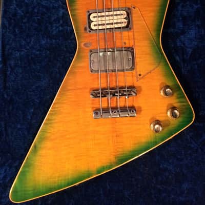 The first Hamer Standard Bass! Custom Built for Cheap Trick’s Tom Petersson 1974 Green Sunburst image 3