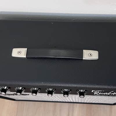Fender '65 Princeton Reverb Reissue 12-Watt 1x10" Guitar Combo 2008 - Present - Black image 5