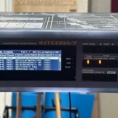 Roland Integra-7 (3rd party expansions, and Case)