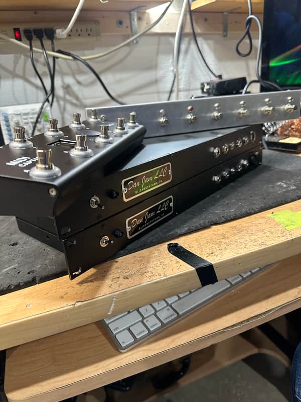 Dan Jam 8 channel True Bypass Rack Effects Switcher image 1