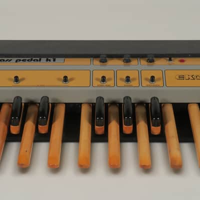 Eko Bass Pedal K1 analog synthesizer + schematics image 1