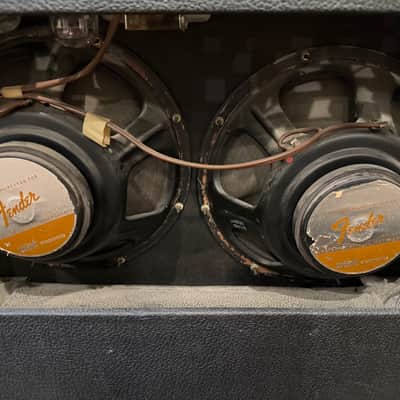 Fender Twin Reverb 2-Channel 100-Watt 2x12" Guitar Combo (likely 1973) - Silverface image 4