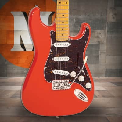 Immagine Vintage V6M ReIssued Electric Guitar - Firenza Red (V6MFR) - 1