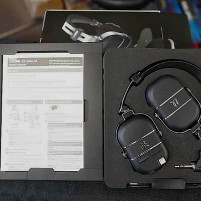 Boss WAZA-AIR Wireless Guitar Headphone Amp image 2