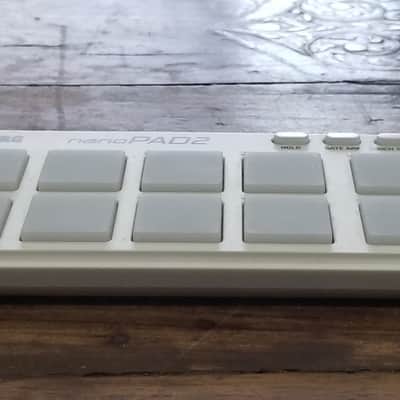 Korg NanoPad 2 Slimline USB MIDI Drum Pad Controller image 3