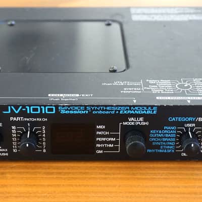 Roland JV-1010 64-Voice Synthesizer Module image 2
