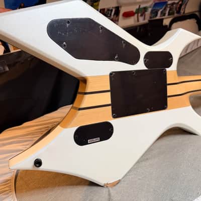 B.C. Rich Warlock Extreme White Electric Guitar image 9