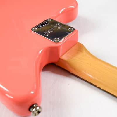 Squier Classic Vibe '60s Jazzmaster - Tahitian Coral image 13